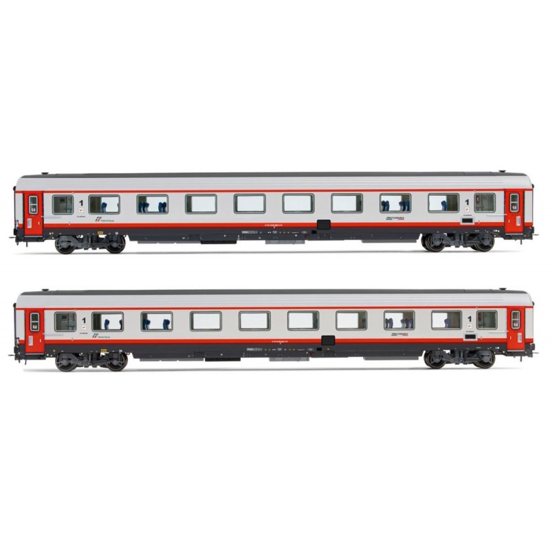 SET 2 CARROZZE GRAN CONFORT FRECCIABIANCA RISTRUTTURATE, LIVREA "FRECCIABIANCA" CON PORTE ROSSE, EP. VI HR4351