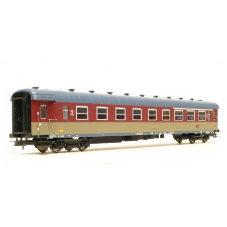 image: Carrozza Passeggeri FS I/II cl. Rivarossi HR 4111 image: Carrozza Passeggeri FS I/II cl. Rivarossi HR 4111